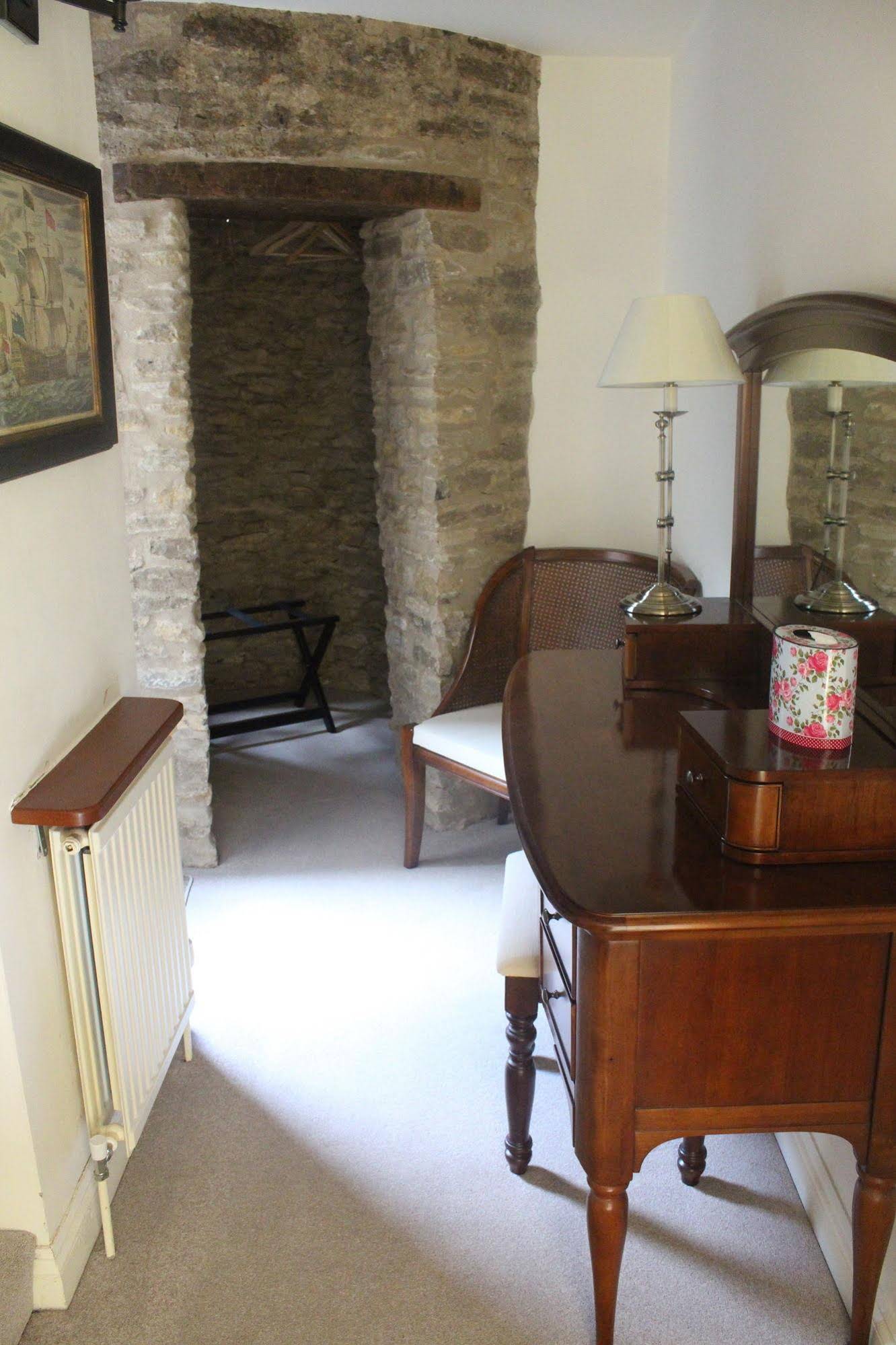 Bath Lodge Castle