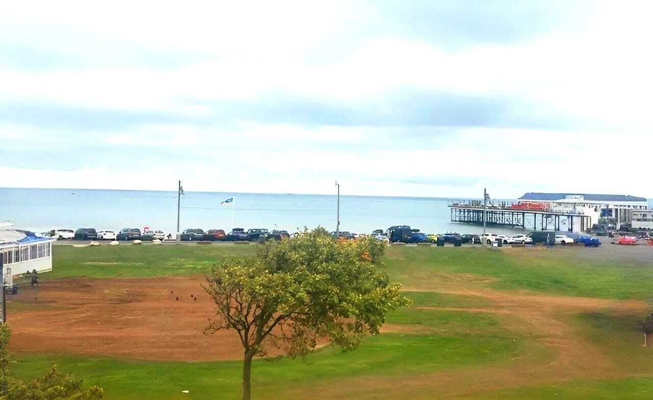 Cambria Hotel