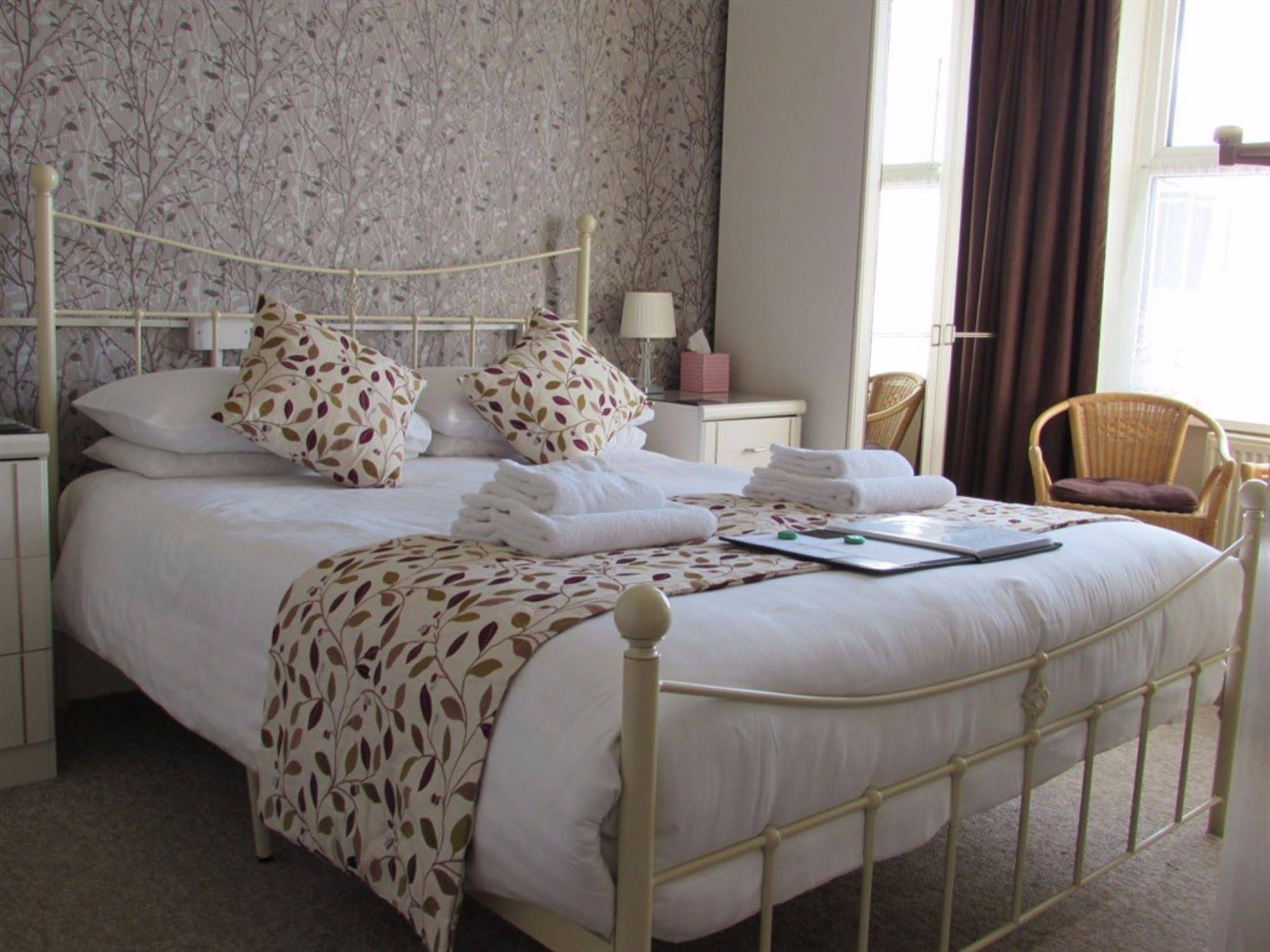 Merritt House - B&B