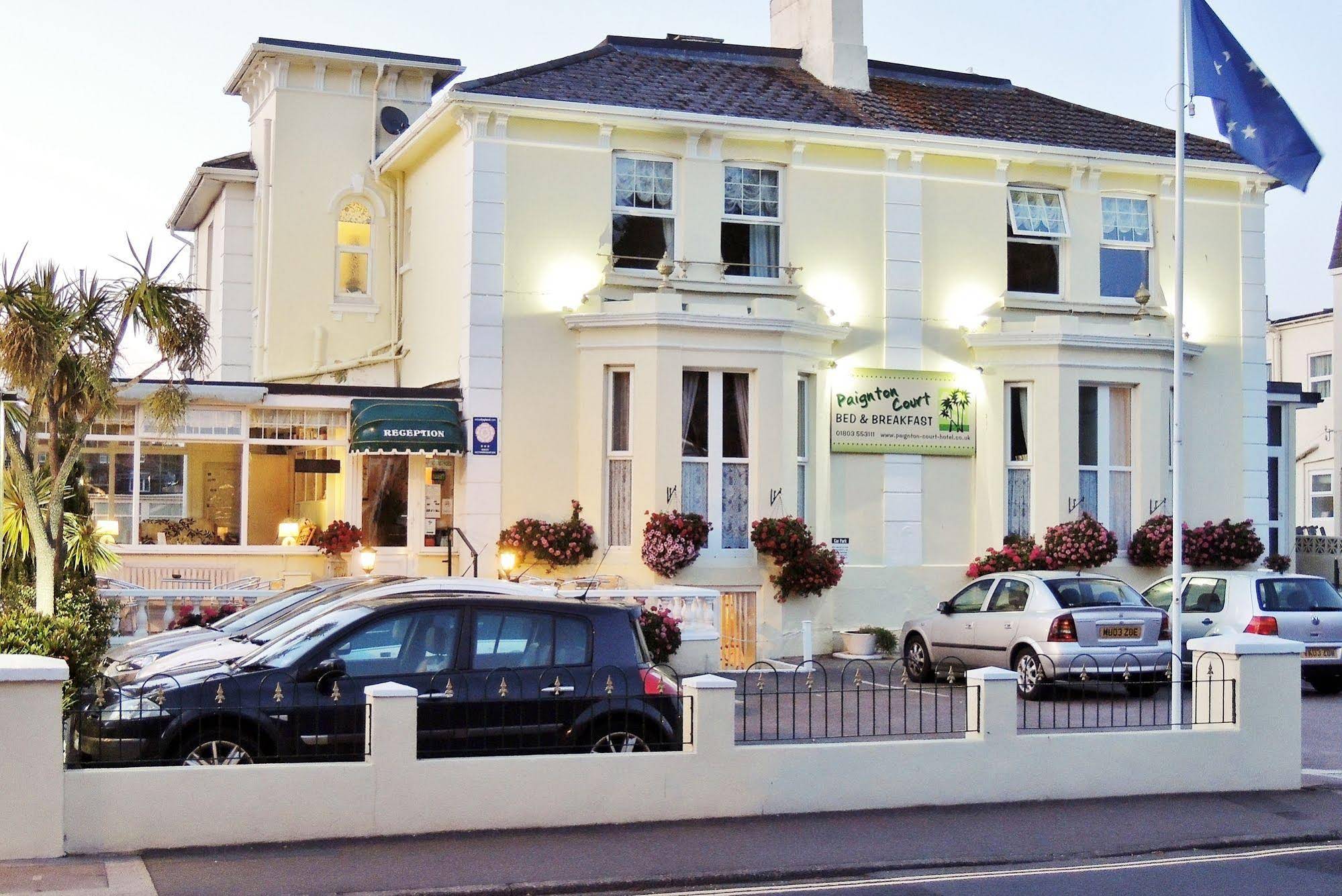 Paignton Court Hotel - Guest house