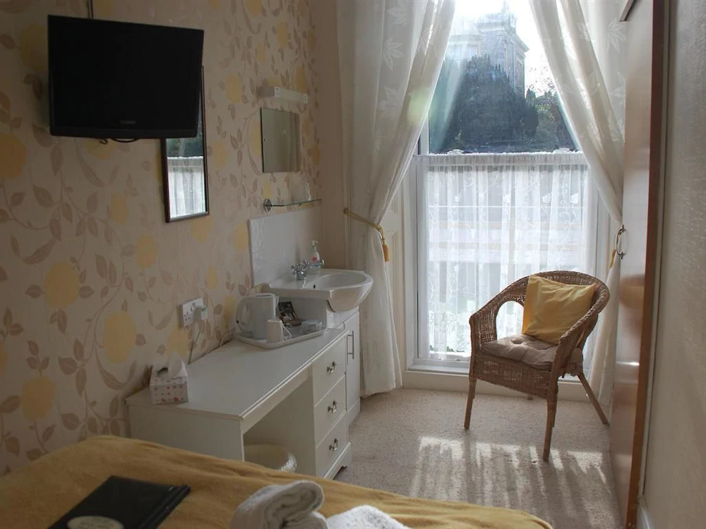 St Edmunds Guest House