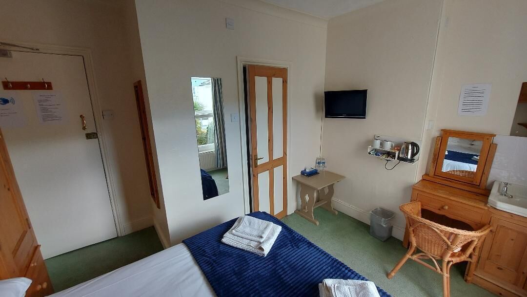 The Clifton At Paignton Bed & Breakfast