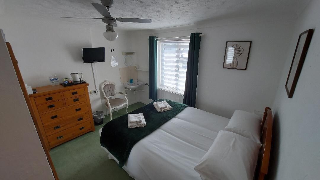 The Clifton At Paignton Bed & Breakfast