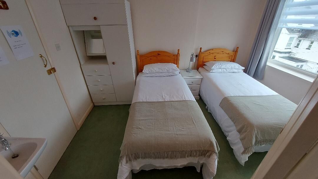 The Clifton At Paignton Bed & Breakfast