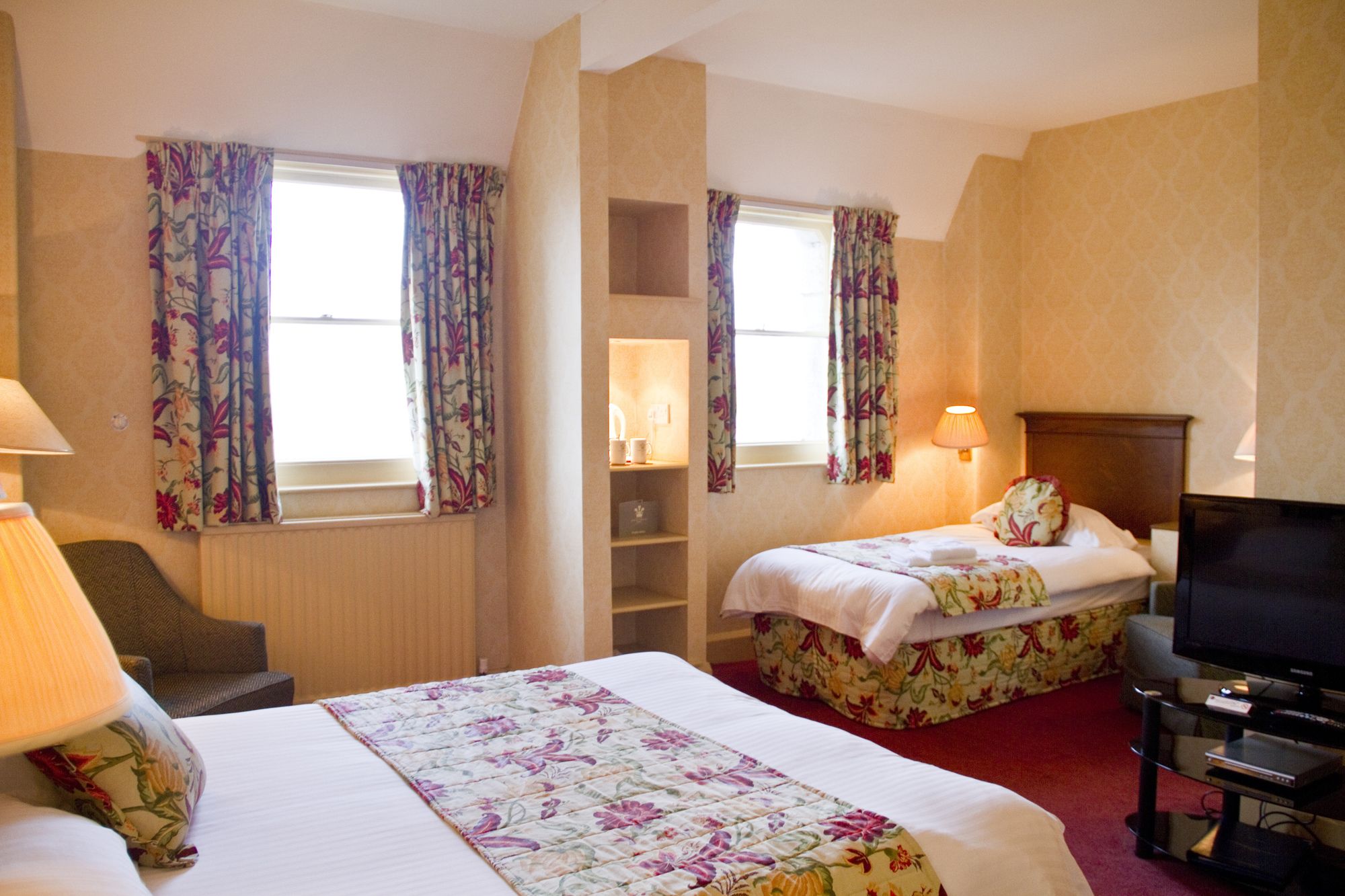 Duke of Cornwall Hotel
