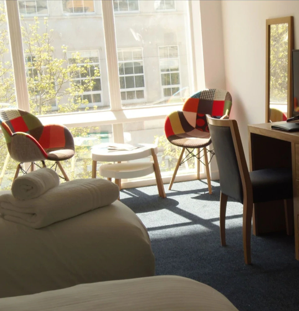 Plymouth Central by OYO Rooms
