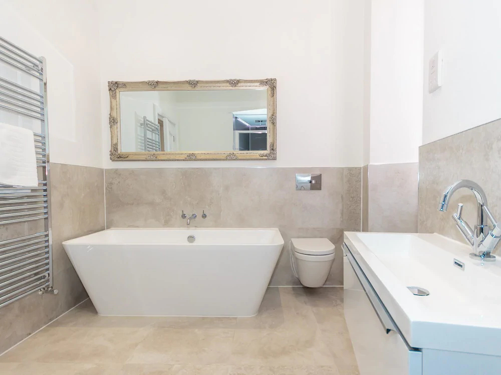 The Royal Suites