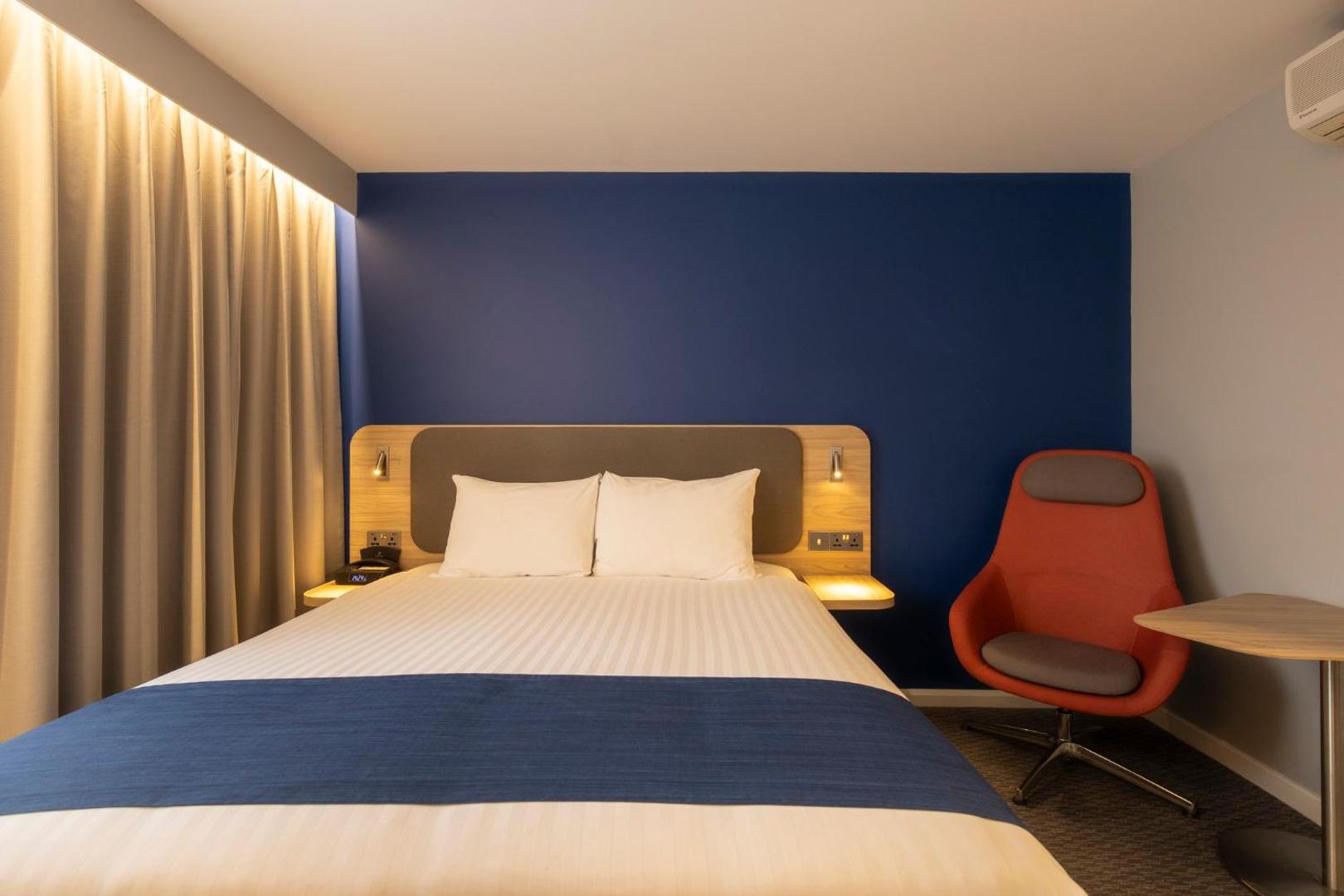 Holiday Inn Express Poole