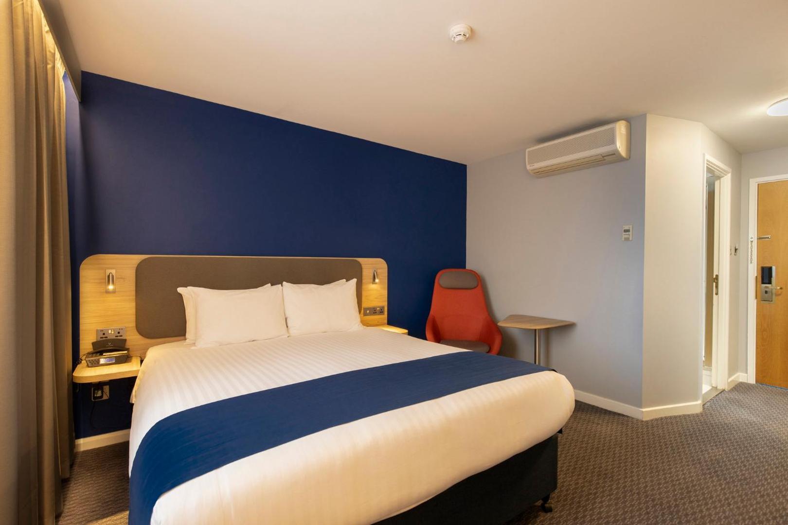 Holiday Inn Express Poole
