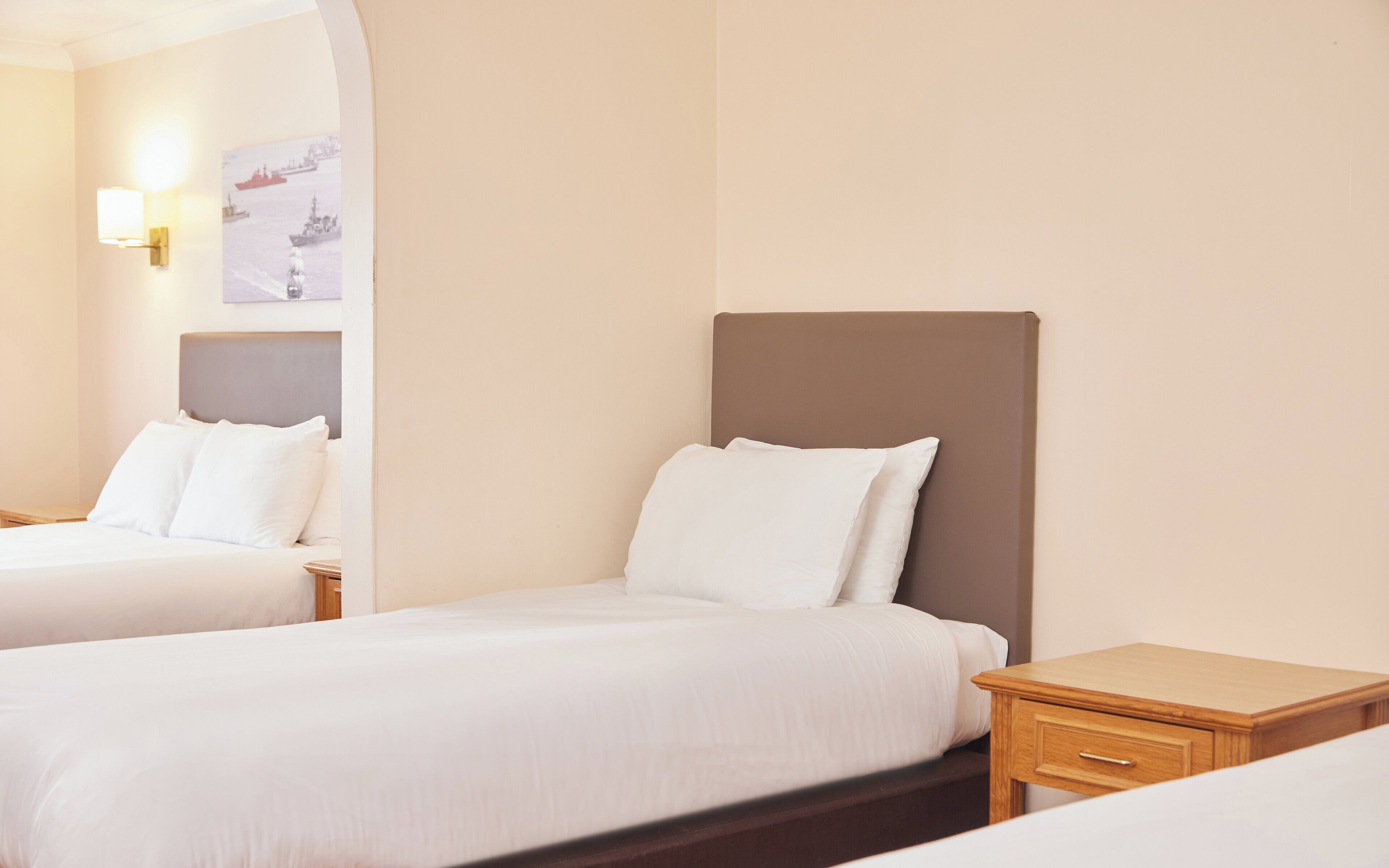 The Farmhouse & Innlodge