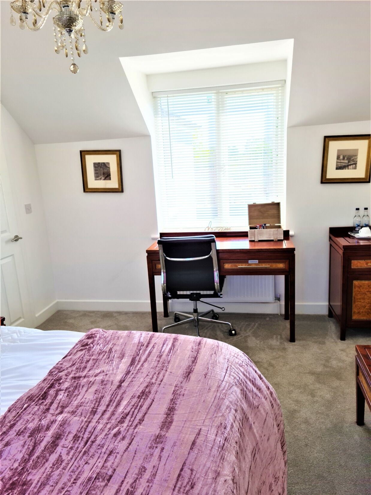 The White Stag Lodge
