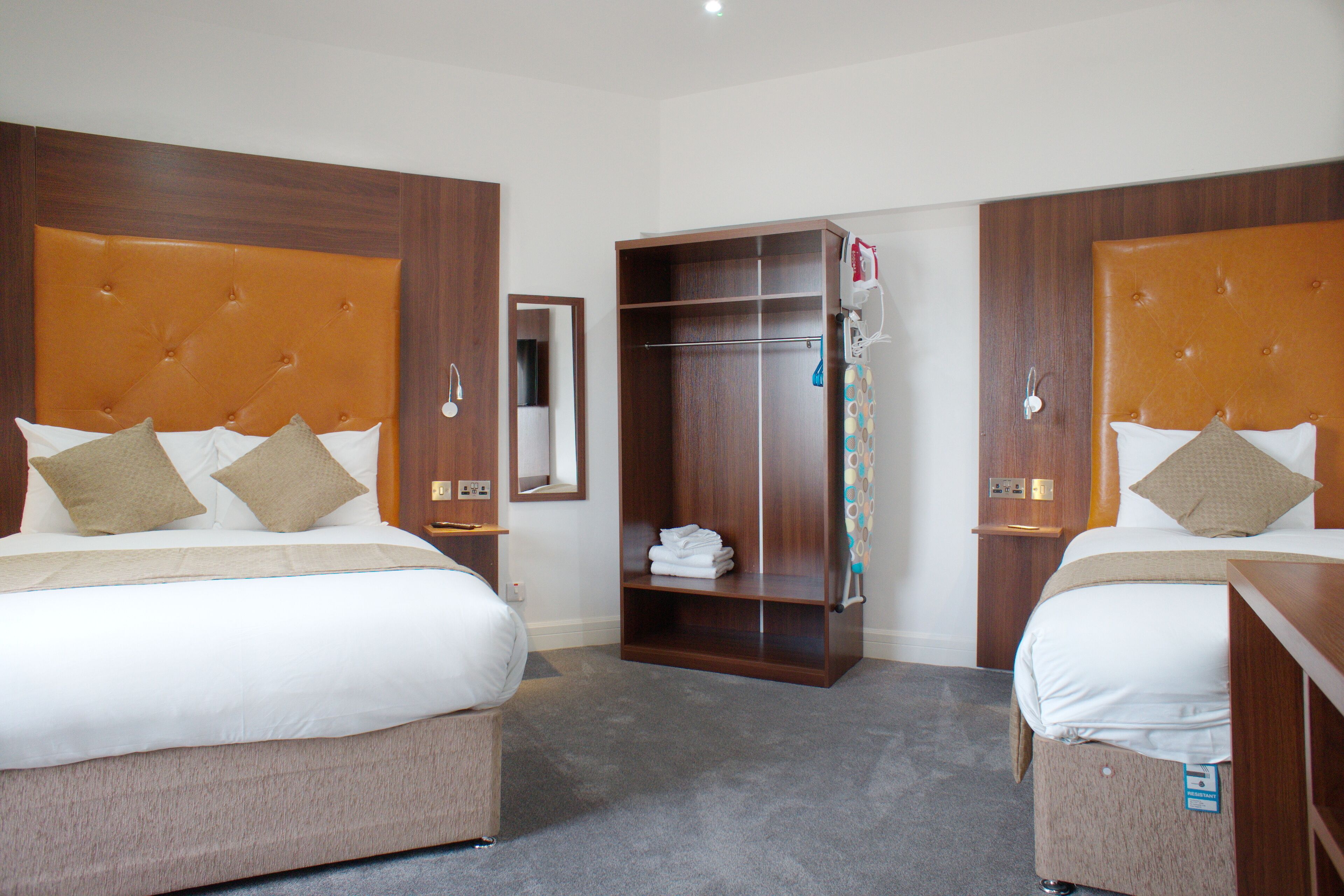 Trivelles Rochester Hotel