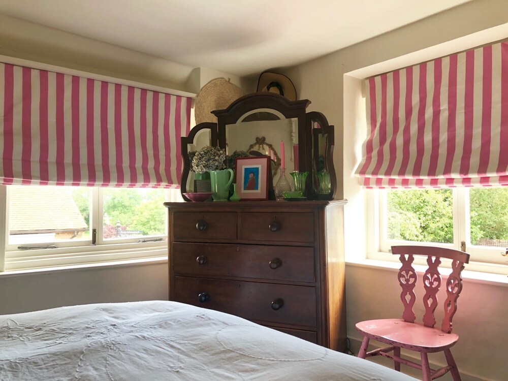 Dot Cottage