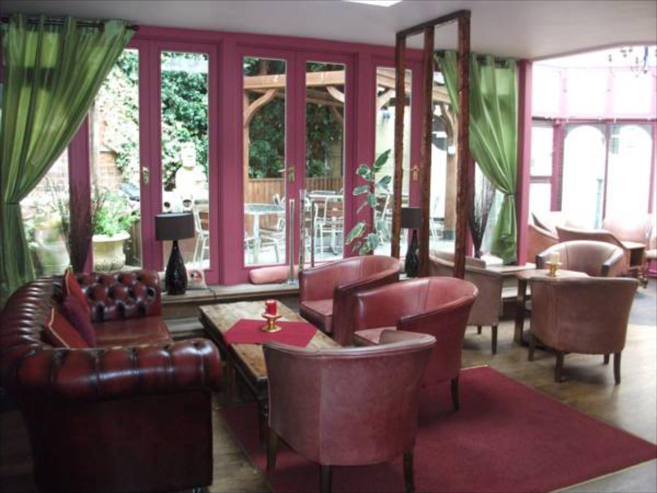 Saffron Hotel - Inn