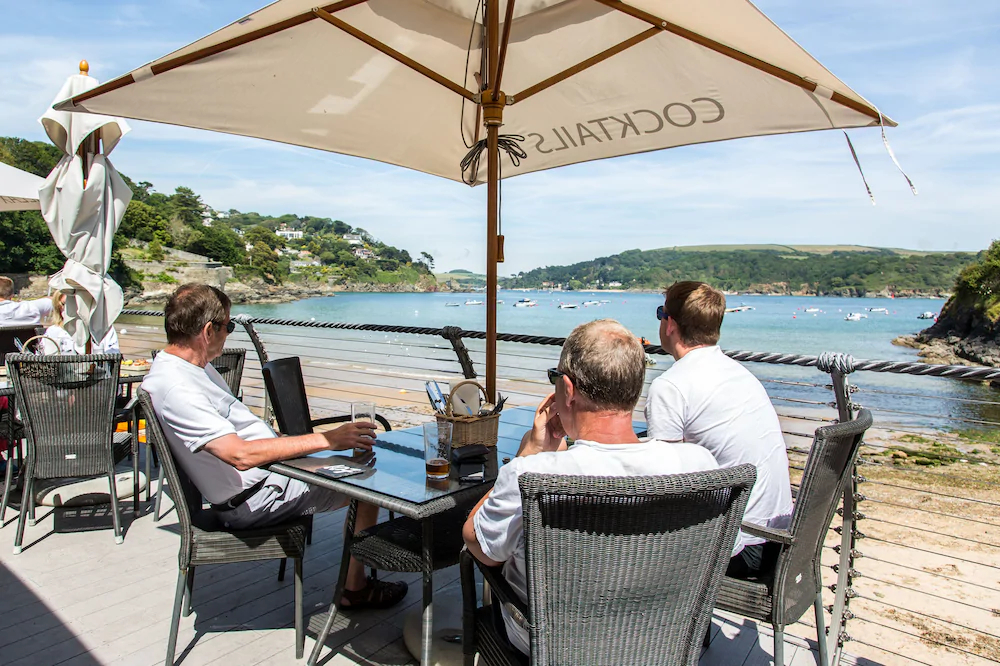 South Sands Boutique Hotel & Beachside Restaurant