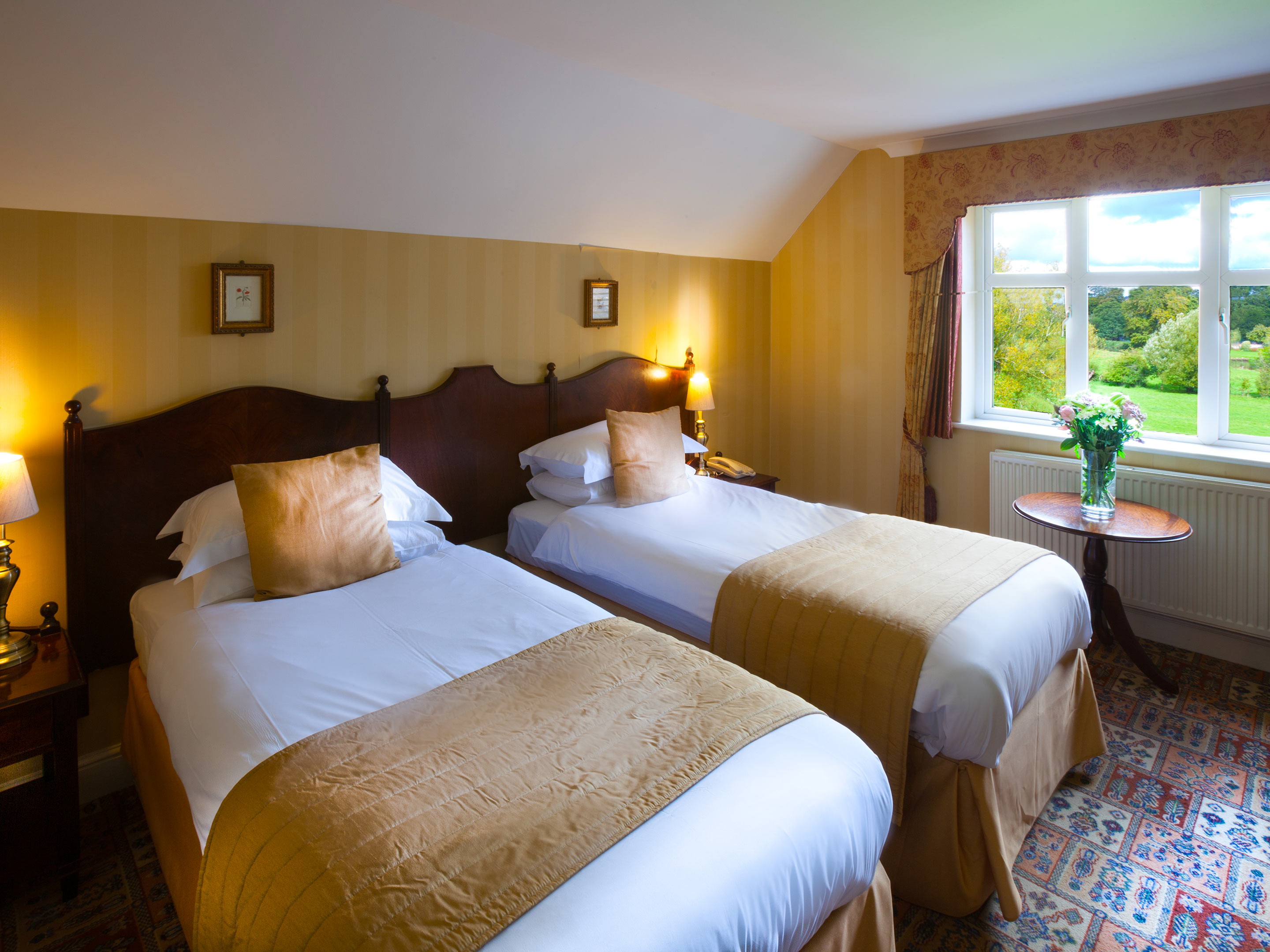 Riverside Contemporary Manor House Hotel