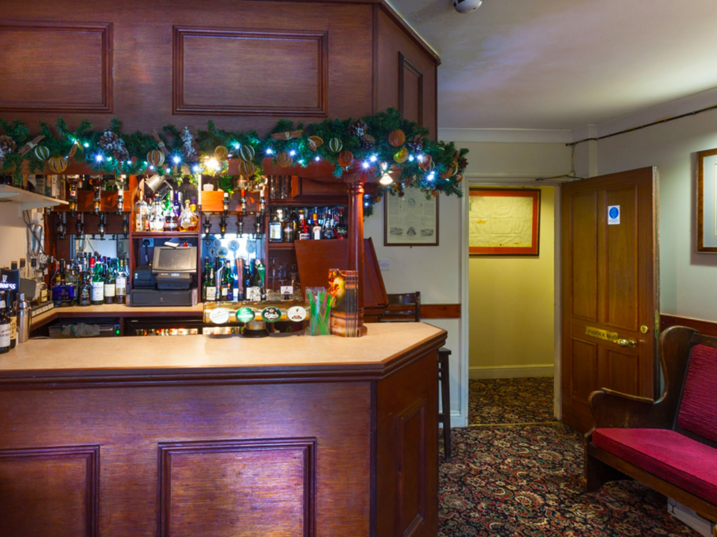 Riverside Contemporary Manor House Hotel