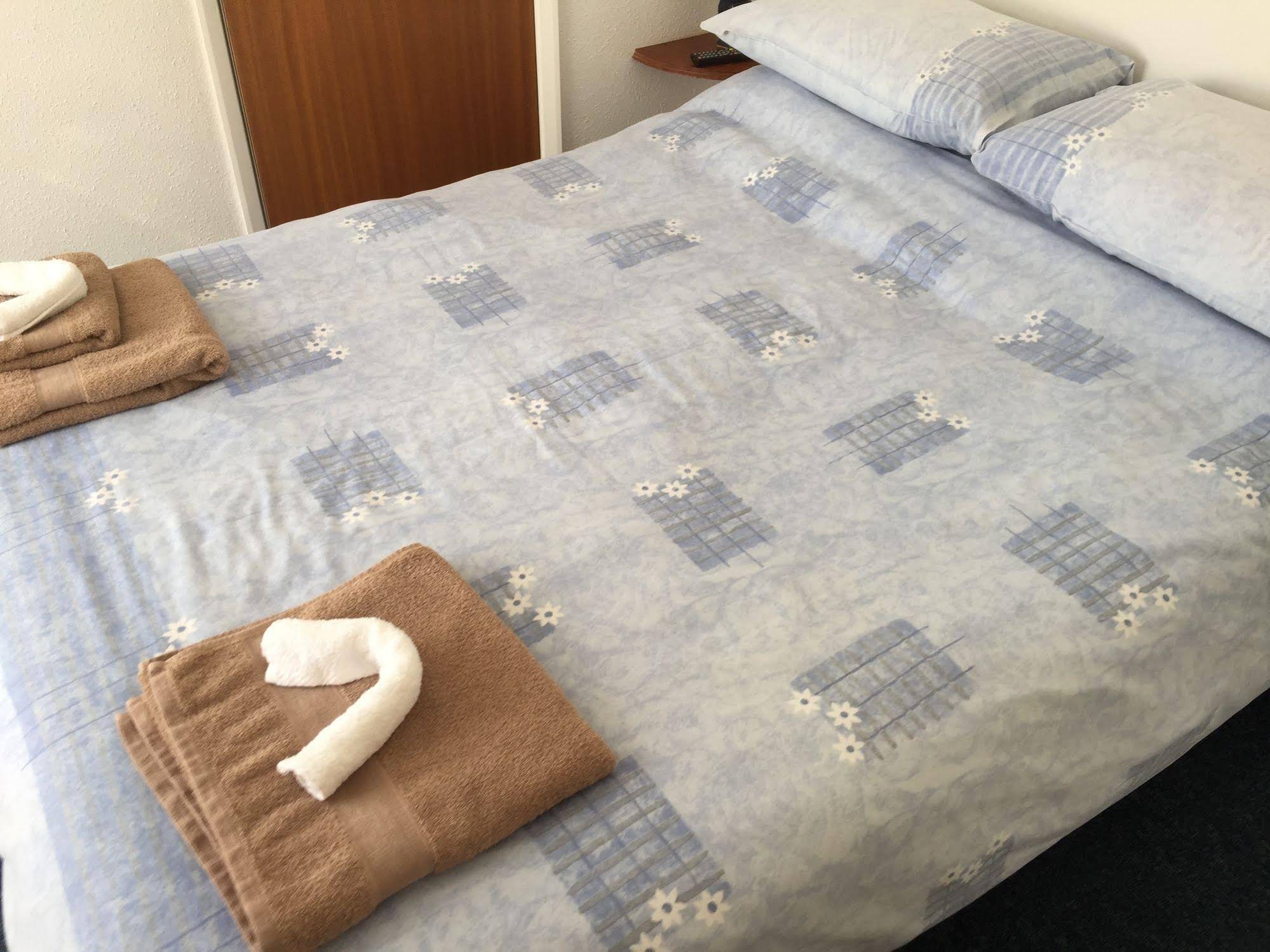 Inglewood Guest House