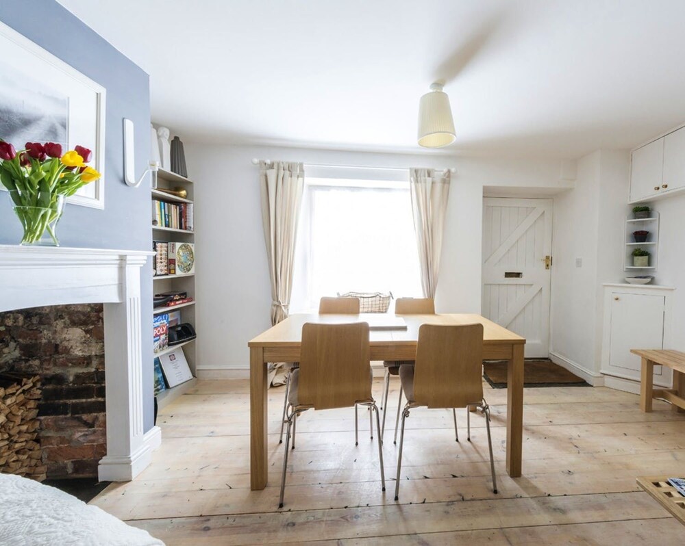 Teachers Cottage