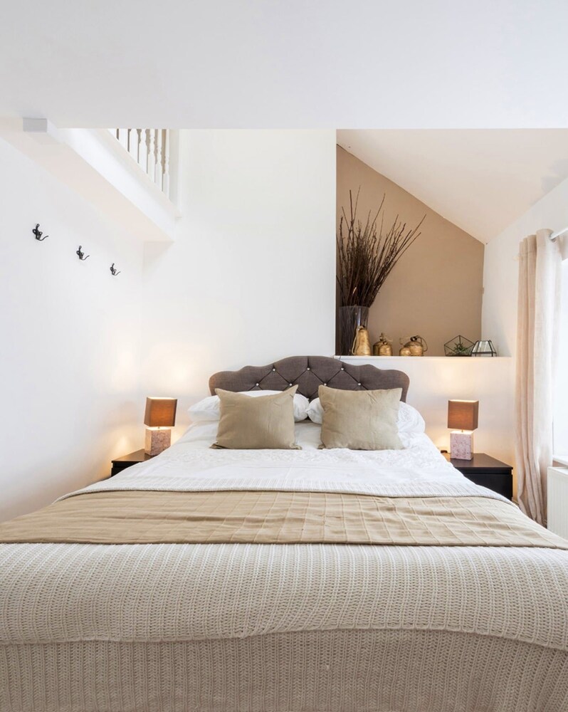 Teachers Cottage