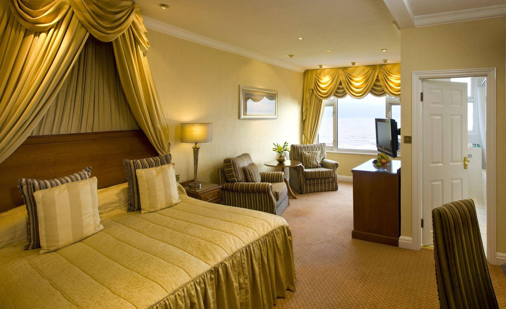 The Victoria Hotel