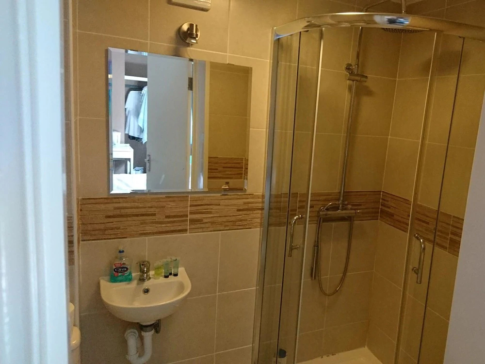 Addenro House B&B