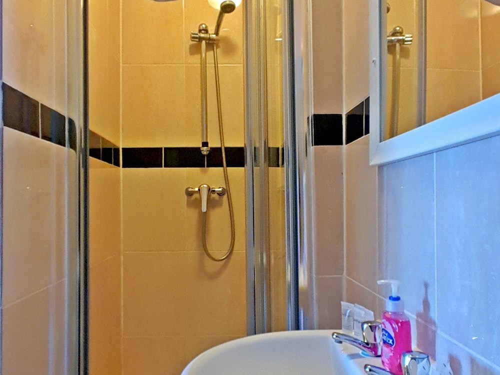 Addenro House B&B