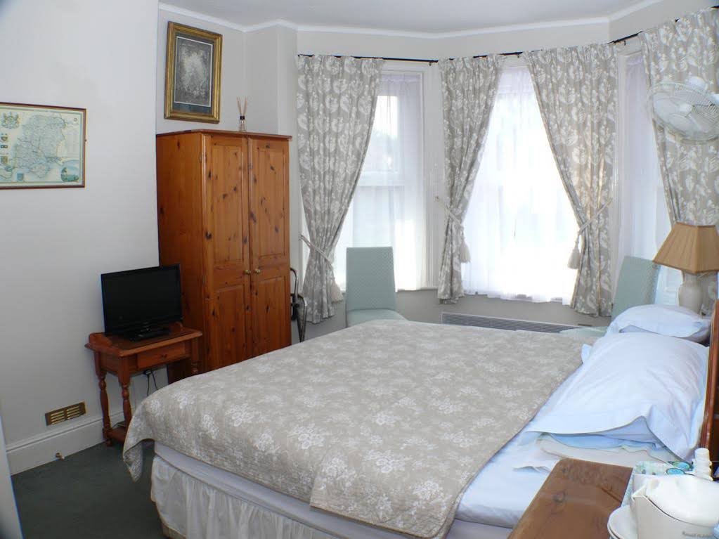 Alcantara Guest House