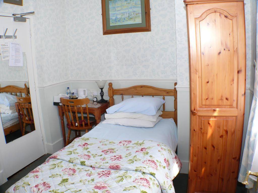 Alcantara Guest House