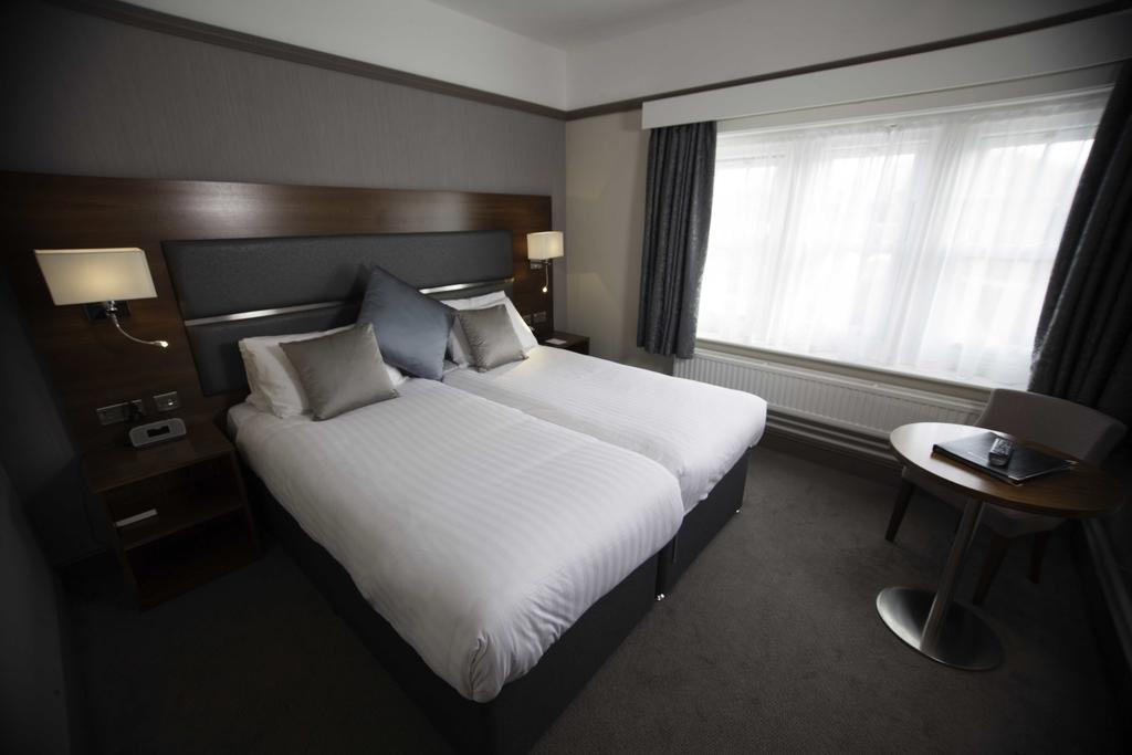 Best Western Chilworth Manor Hotel