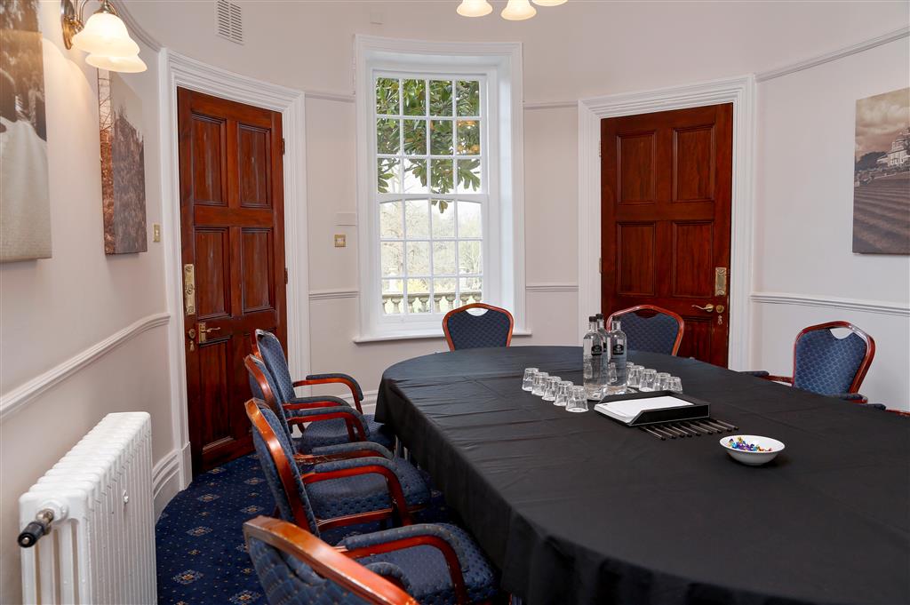Best Western Chilworth Manor Hotel