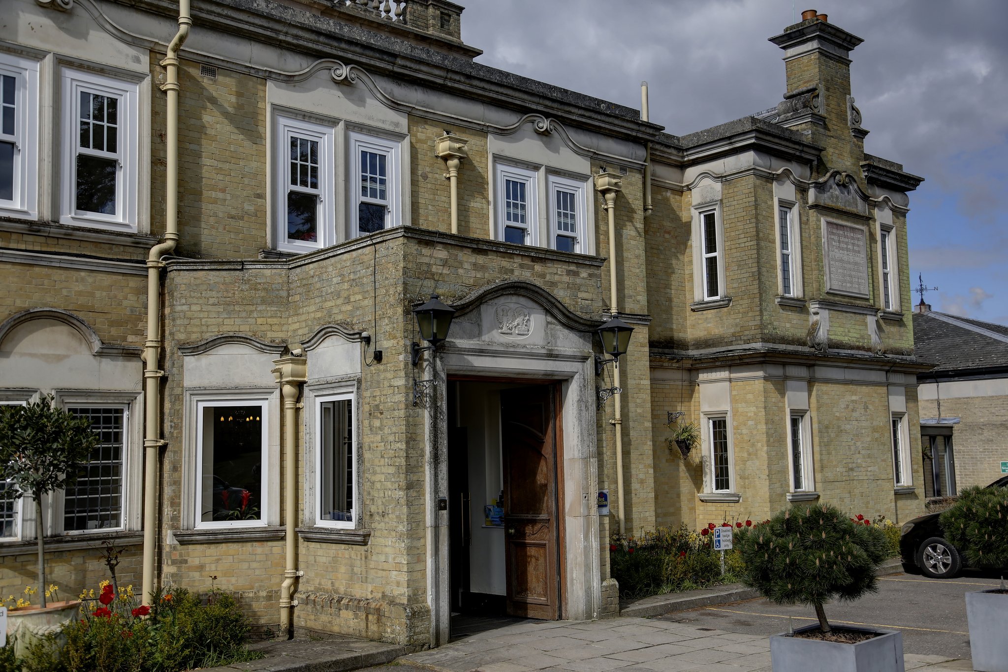 Best Western Chilworth Manor Hotel