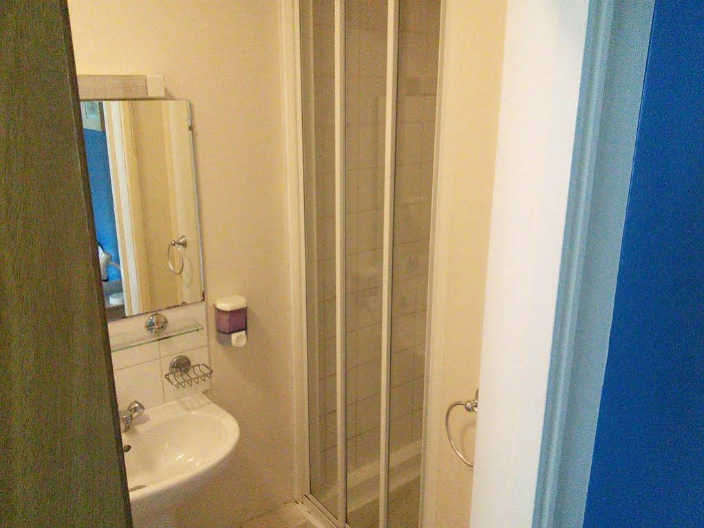 Brimar Guest House