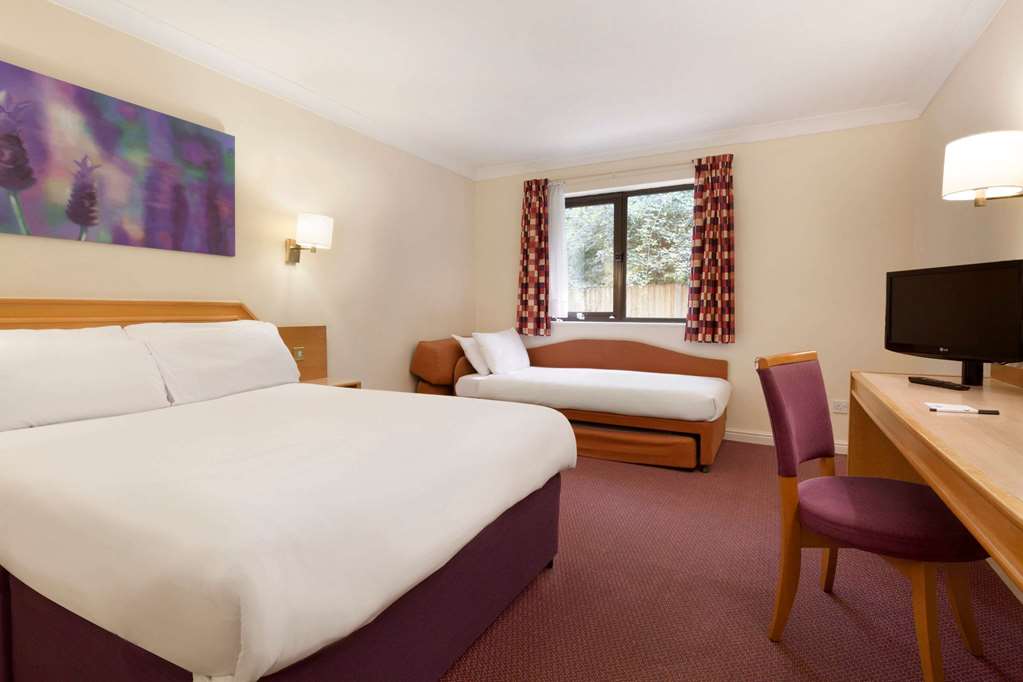 Days Inn by Wyndham Southampton Rownhams