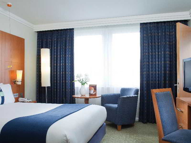 Holiday Inn Express Southampton West