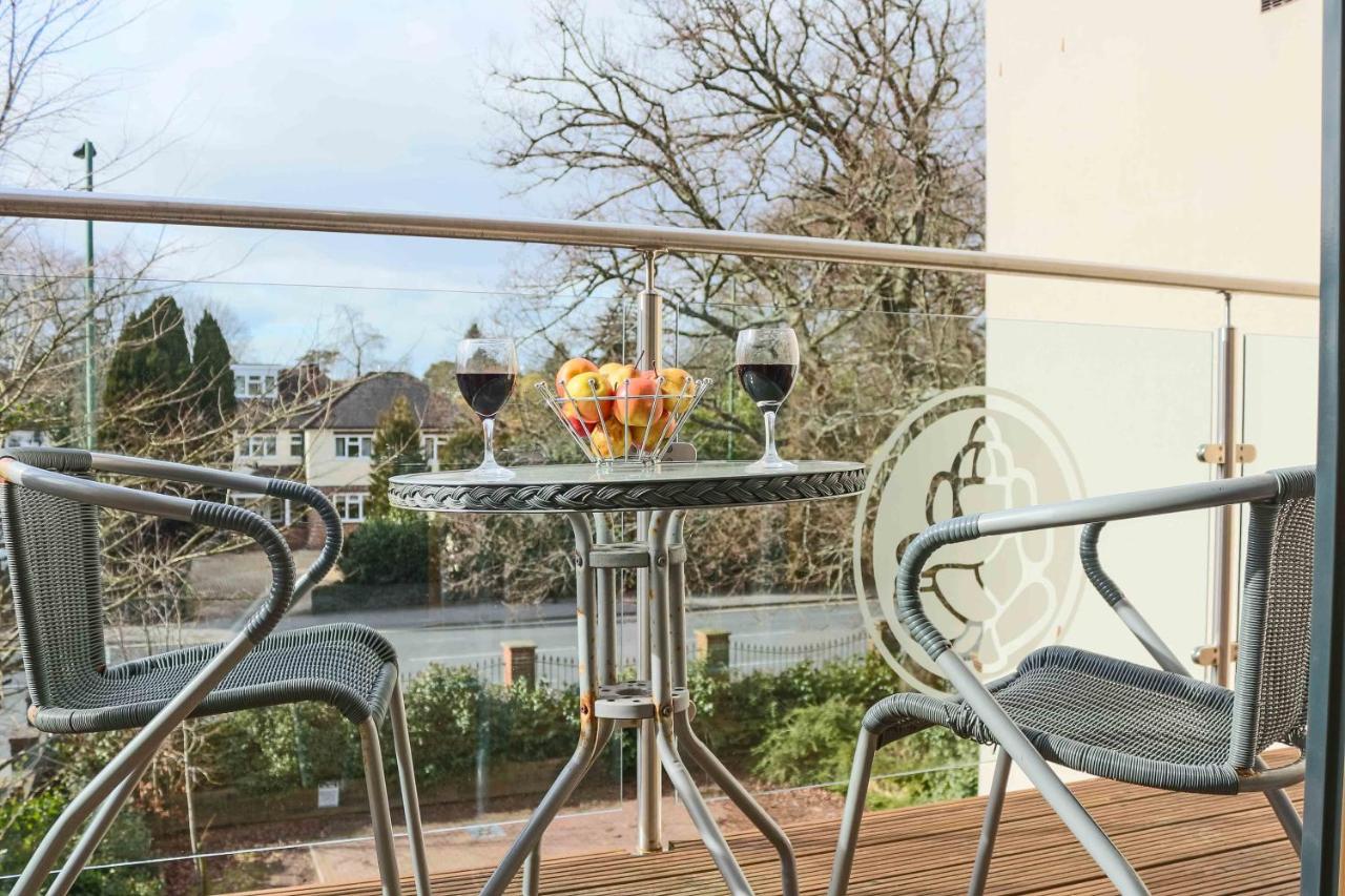 Southampton Serviced Apartment