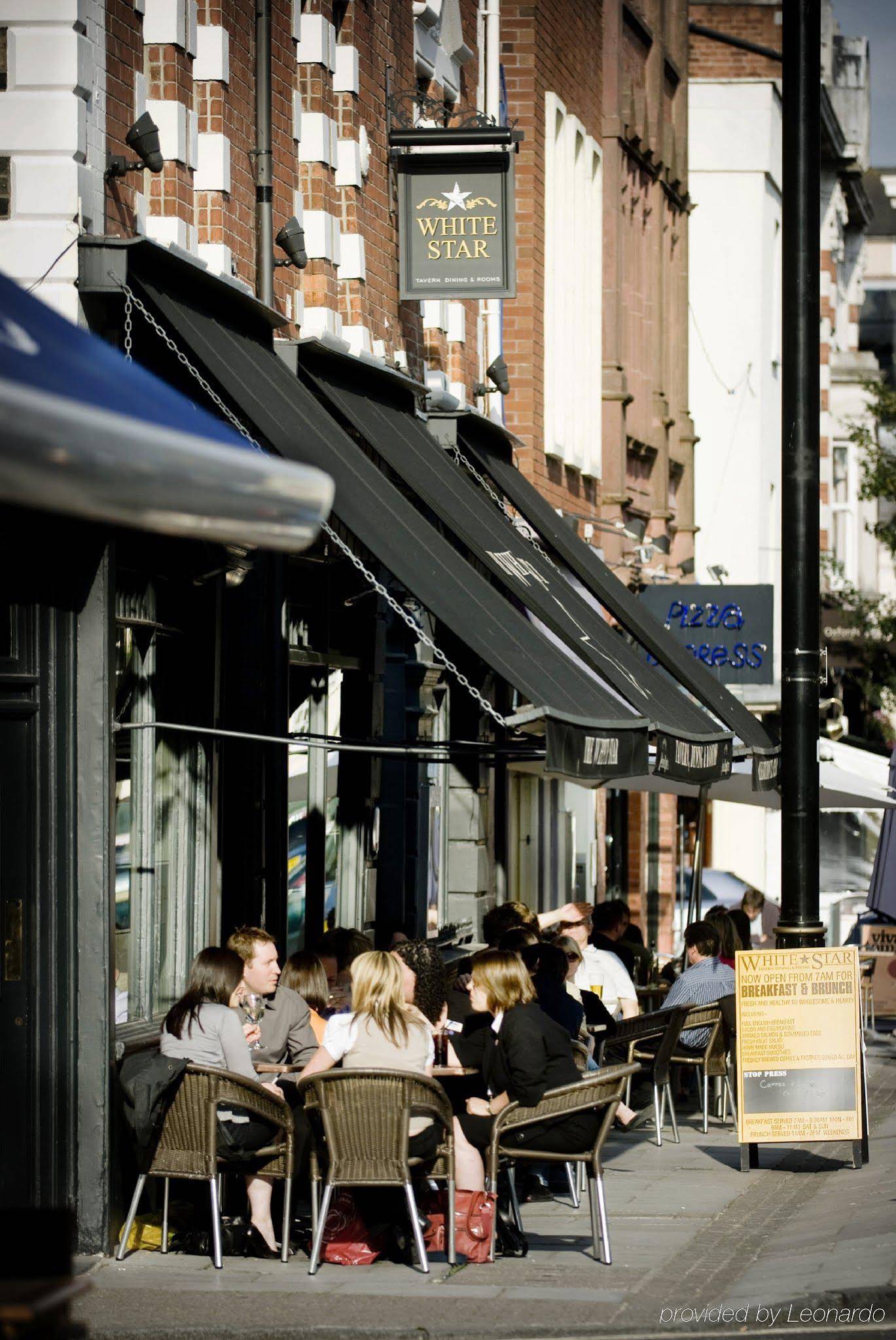 The White Star Tavern