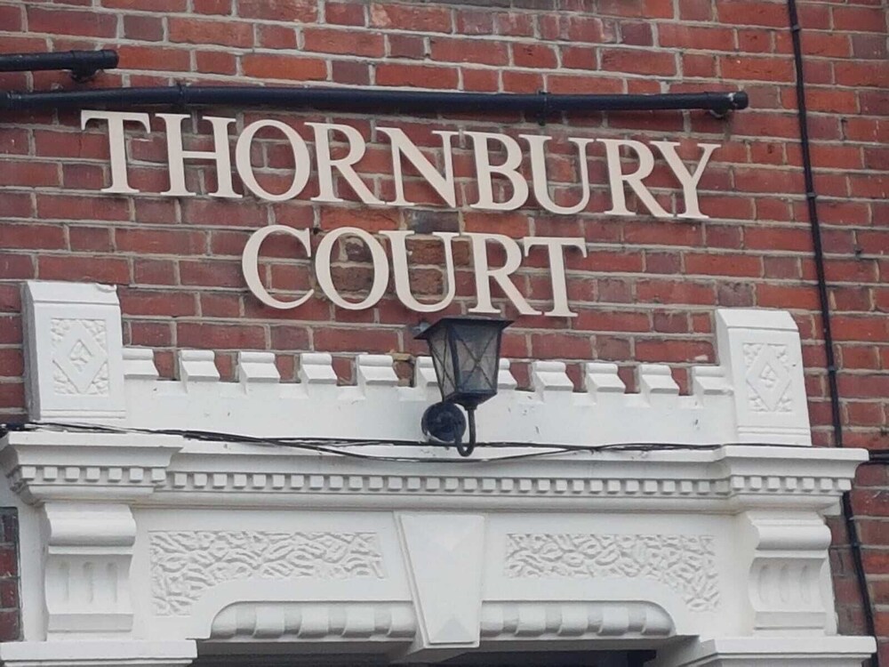 Thornbury Apartments