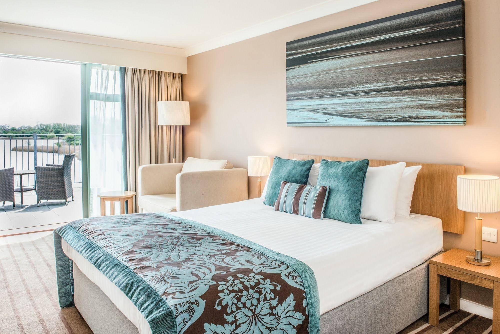 De Vere Cotswold Water Park Apartments