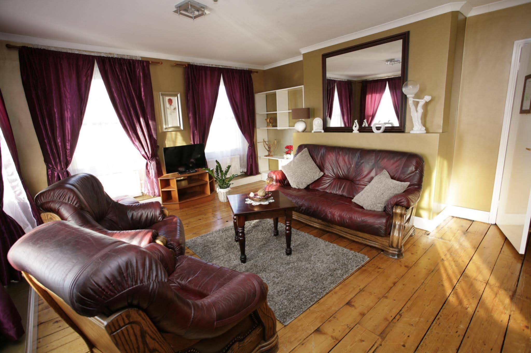 The Stroud Hotel