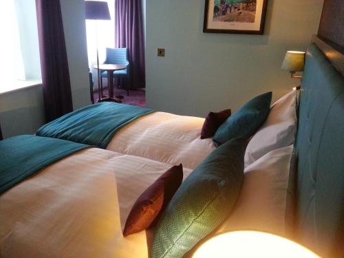 The Queen’s Head Hotel