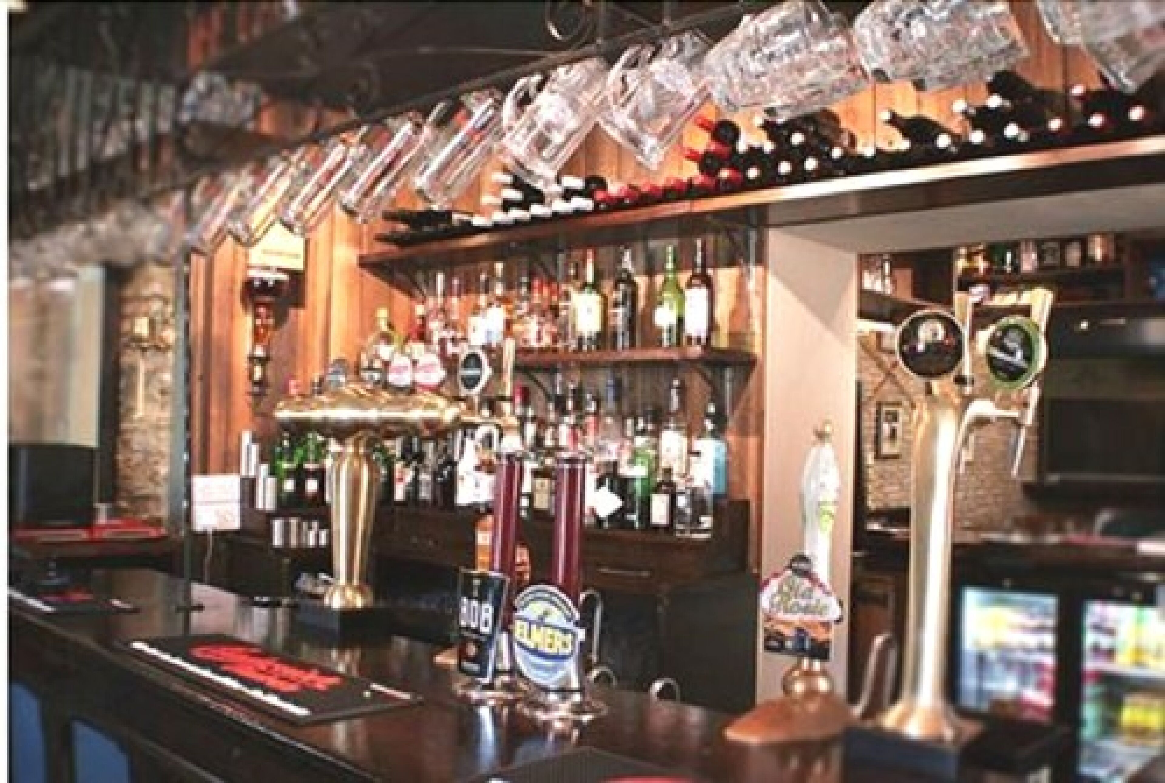 The Cat & Custard Pot Inn