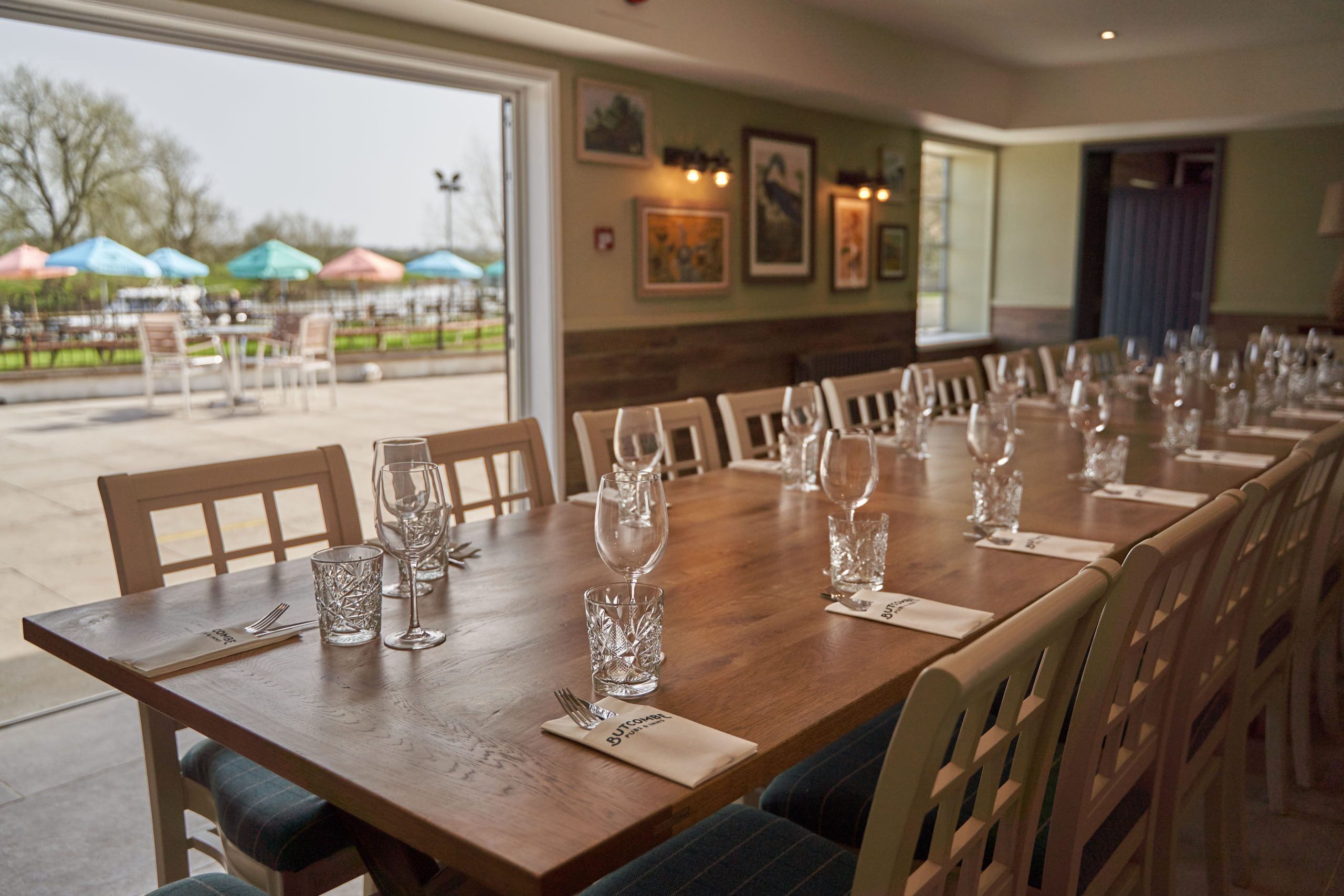 THE FLEET INN