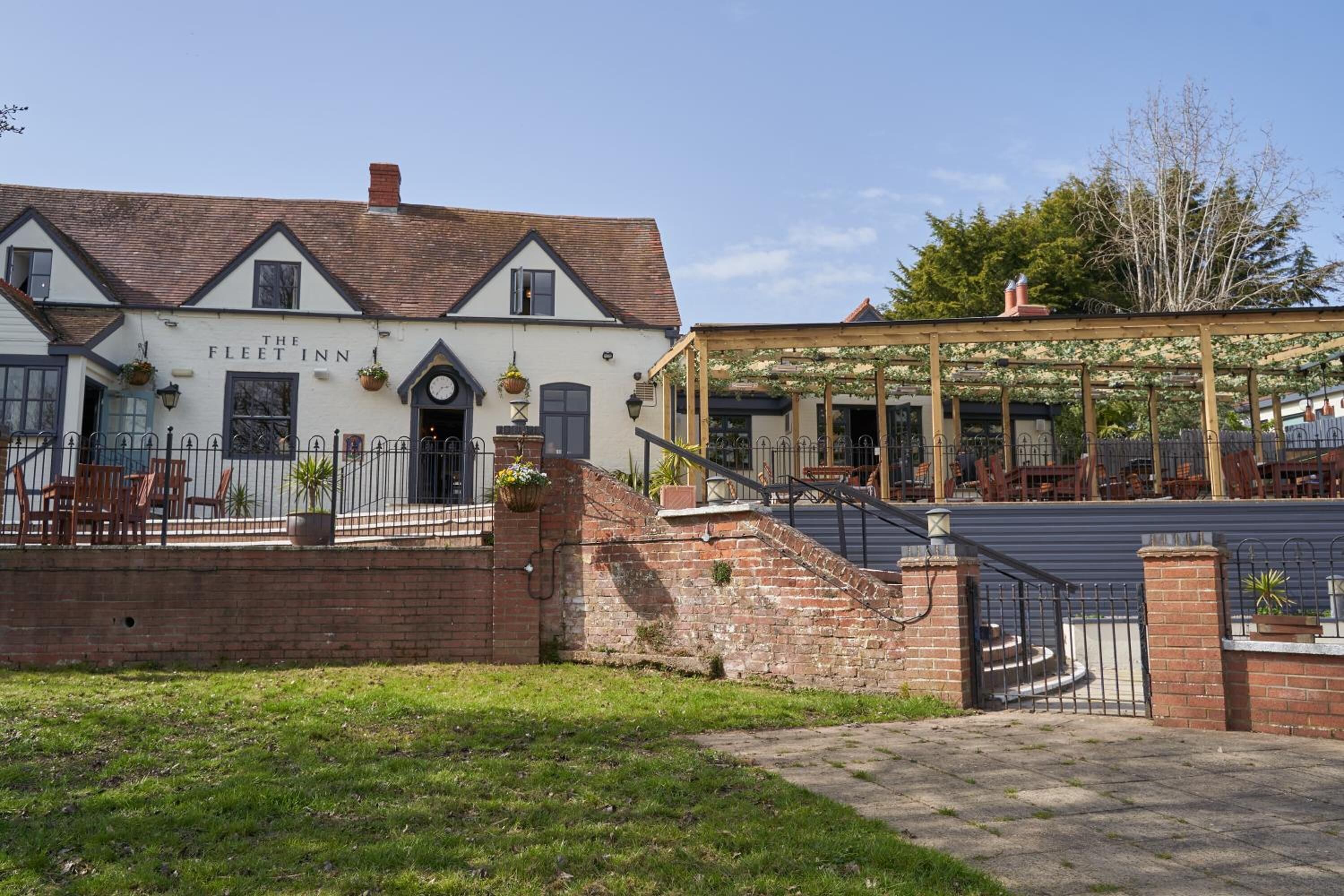 THE FLEET INN