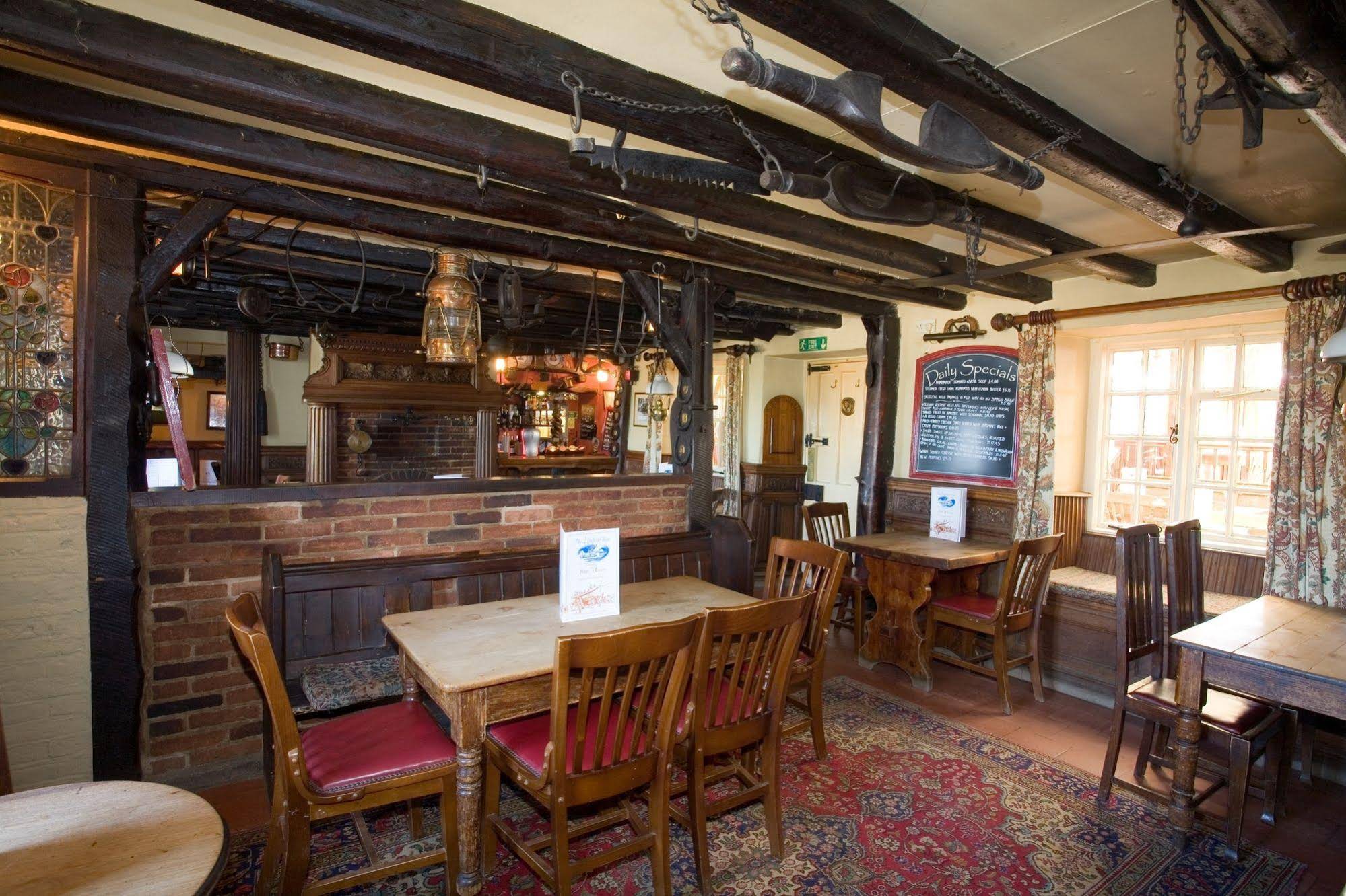 The Lifeboat Inn