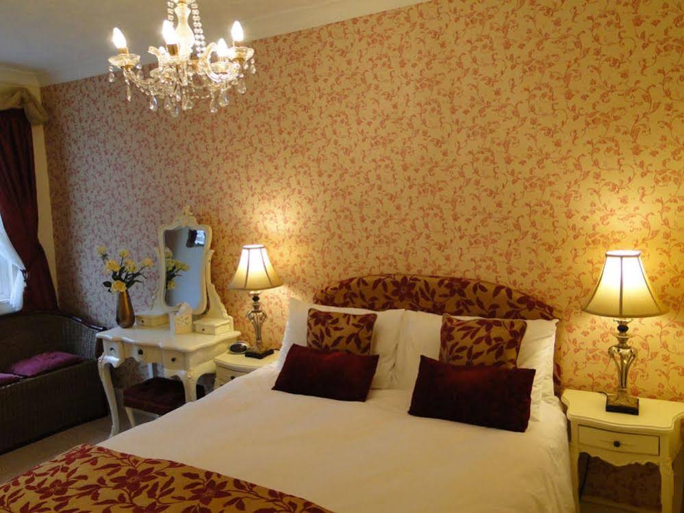 Avenue Park Guest House