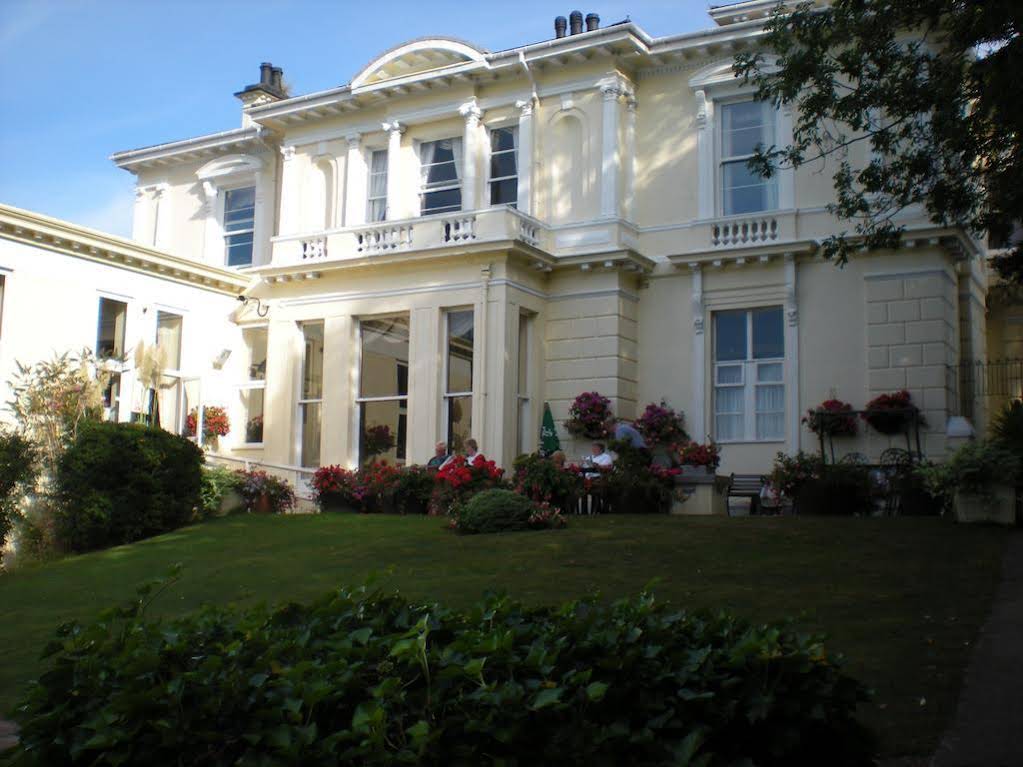 Howden Court Hotel