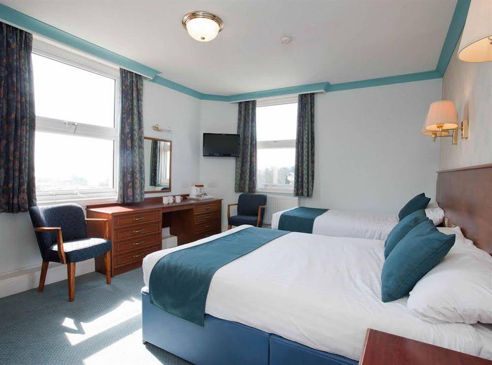 TLH Victoria Hotel