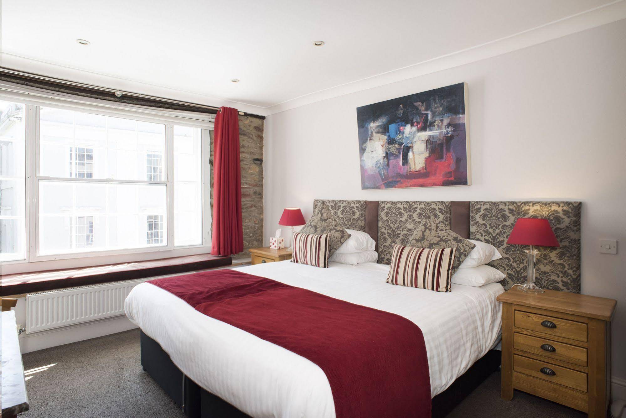 Royal Seven Stars Hotel