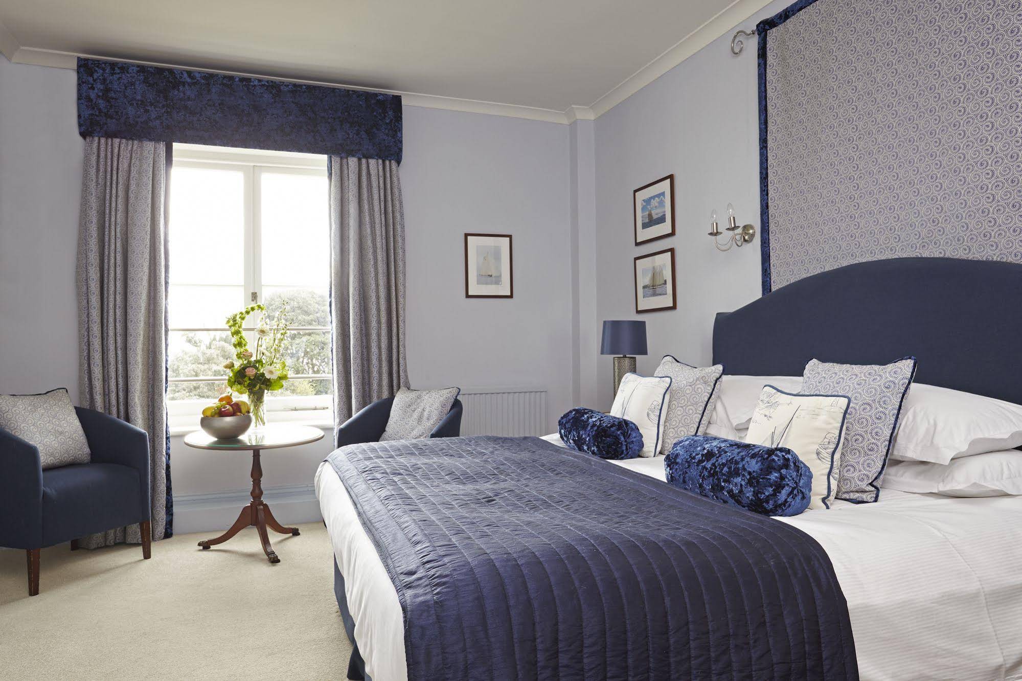 The Royal Hotel